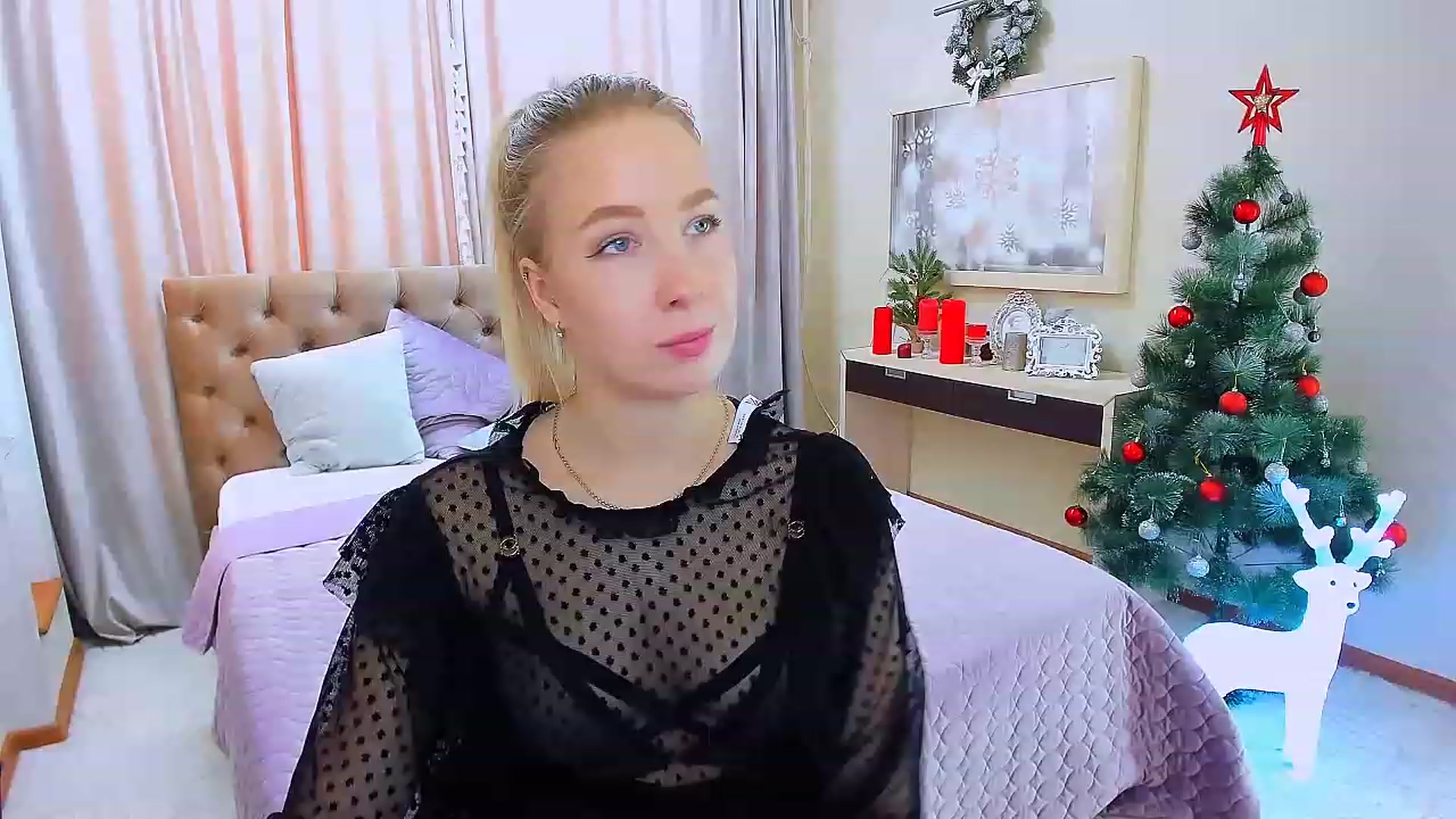 Gallery image thumbnail from ElegantLook's myfreecams stream on, 12/12/2022, 07:17 image 5 of 20