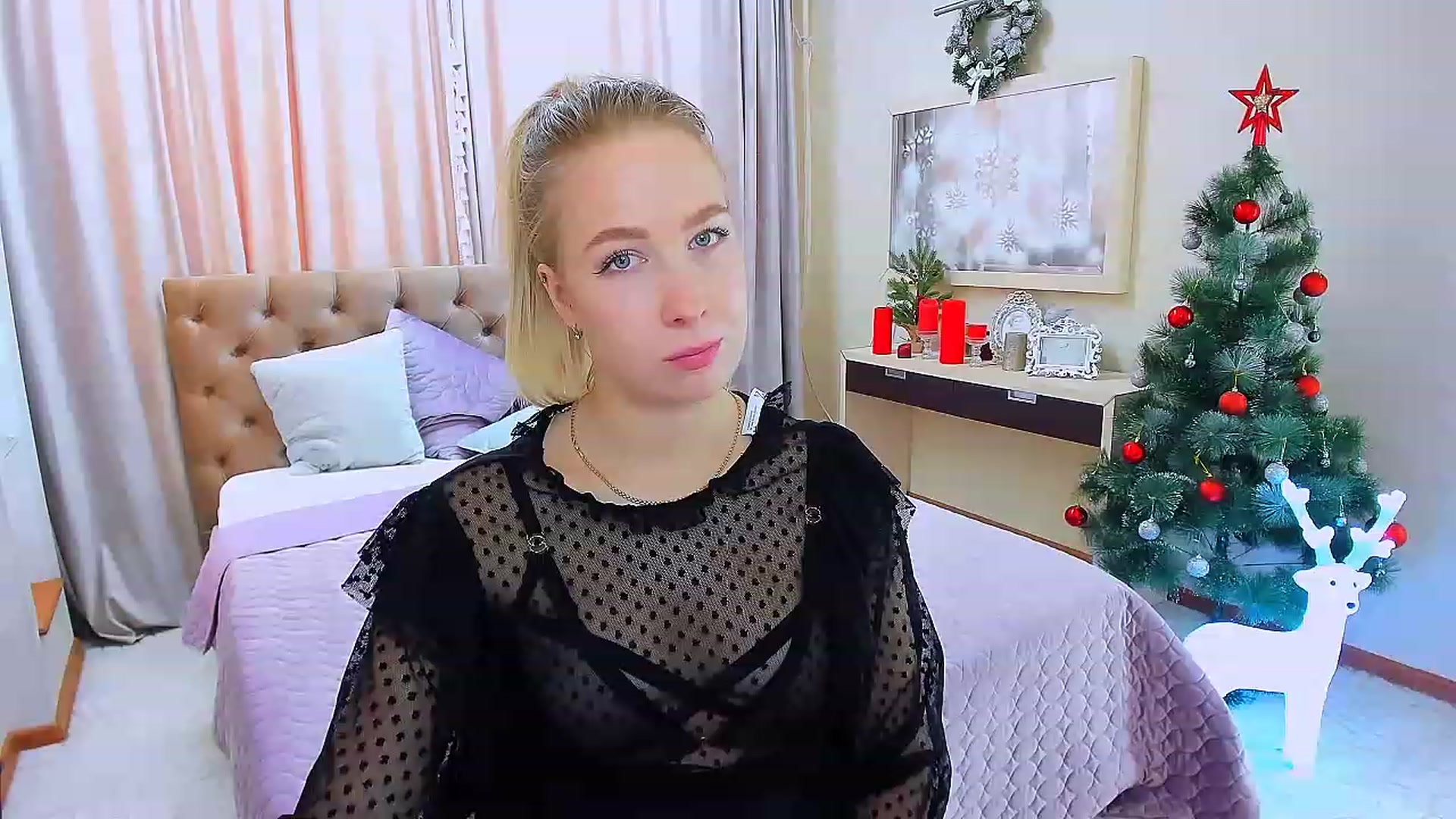 Gallery image thumbnail from ElegantLook's myfreecams stream on, 12/12/2022, 07:17 image 3 of 20