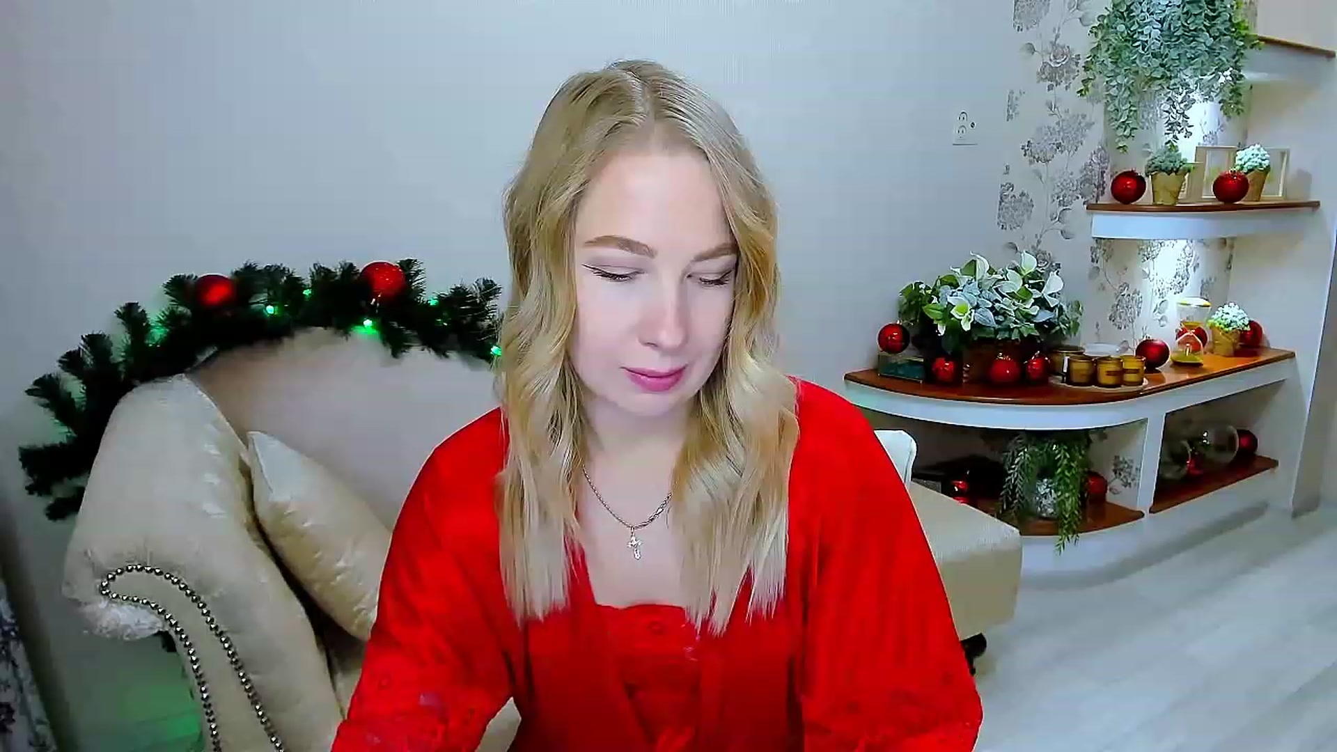 Gallery image thumbnail from ElegantLook's myfreecams stream on, 12/16/2022, 09:53 image 15 of 20