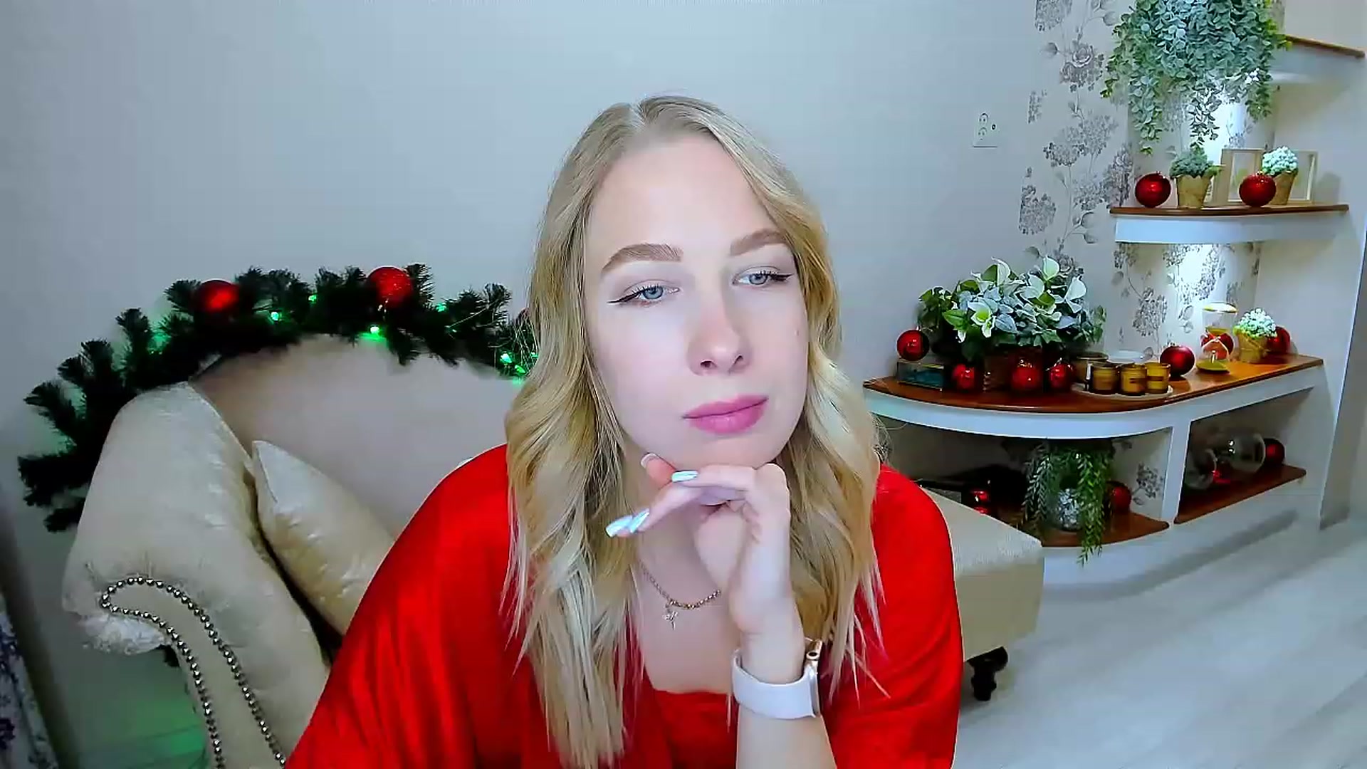 Gallery image thumbnail from ElegantLook's myfreecams stream on, 12/16/2022, 09:53 image 9 of 20