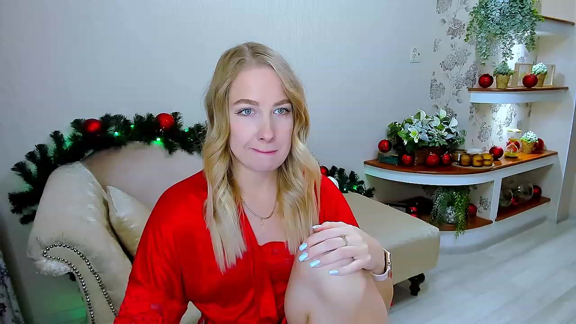 Gallery image thumbnail from ElegantLook's myfreecams stream on, 12/16/2022, 09:53 image 13 of 20