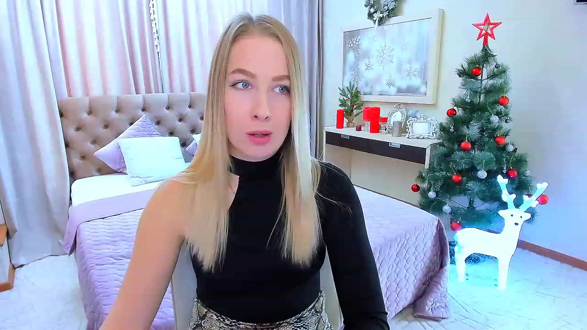 Gallery image thumbnail from ElegantLook's myfreecams stream on, 12/21/2022, 08:52 image 17 of 20