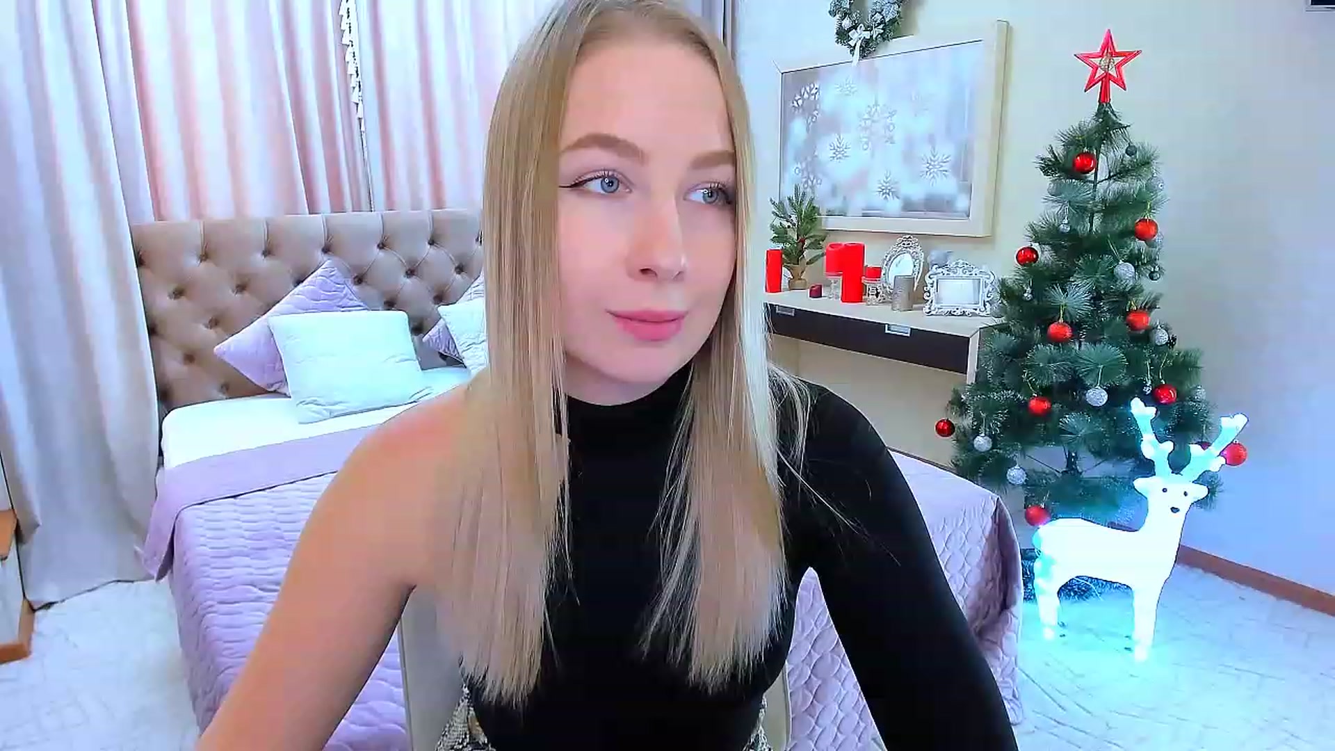 Gallery image thumbnail from ElegantLook's myfreecams stream on, 12/21/2022, 08:52 image 12 of 20