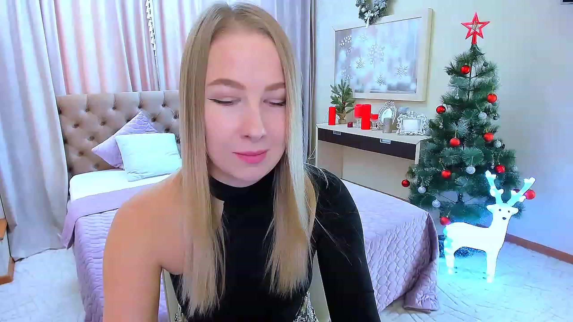 Gallery image thumbnail from ElegantLook's myfreecams stream on, 12/21/2022, 08:52 image 2 of 20