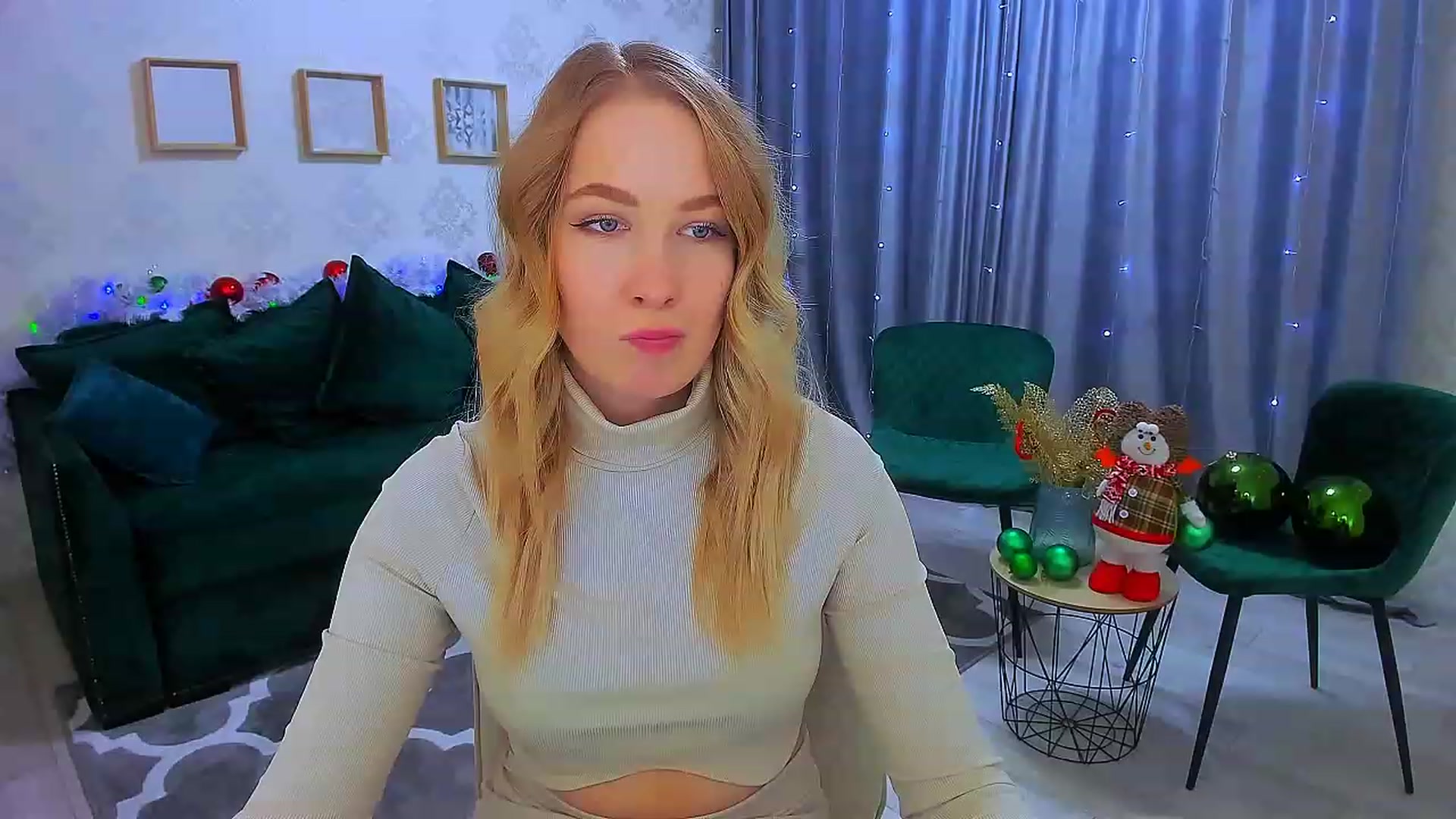 Gallery image thumbnail from ElegantLook's myfreecams stream on, 12/22/2022, 08:13 image 2 of 20