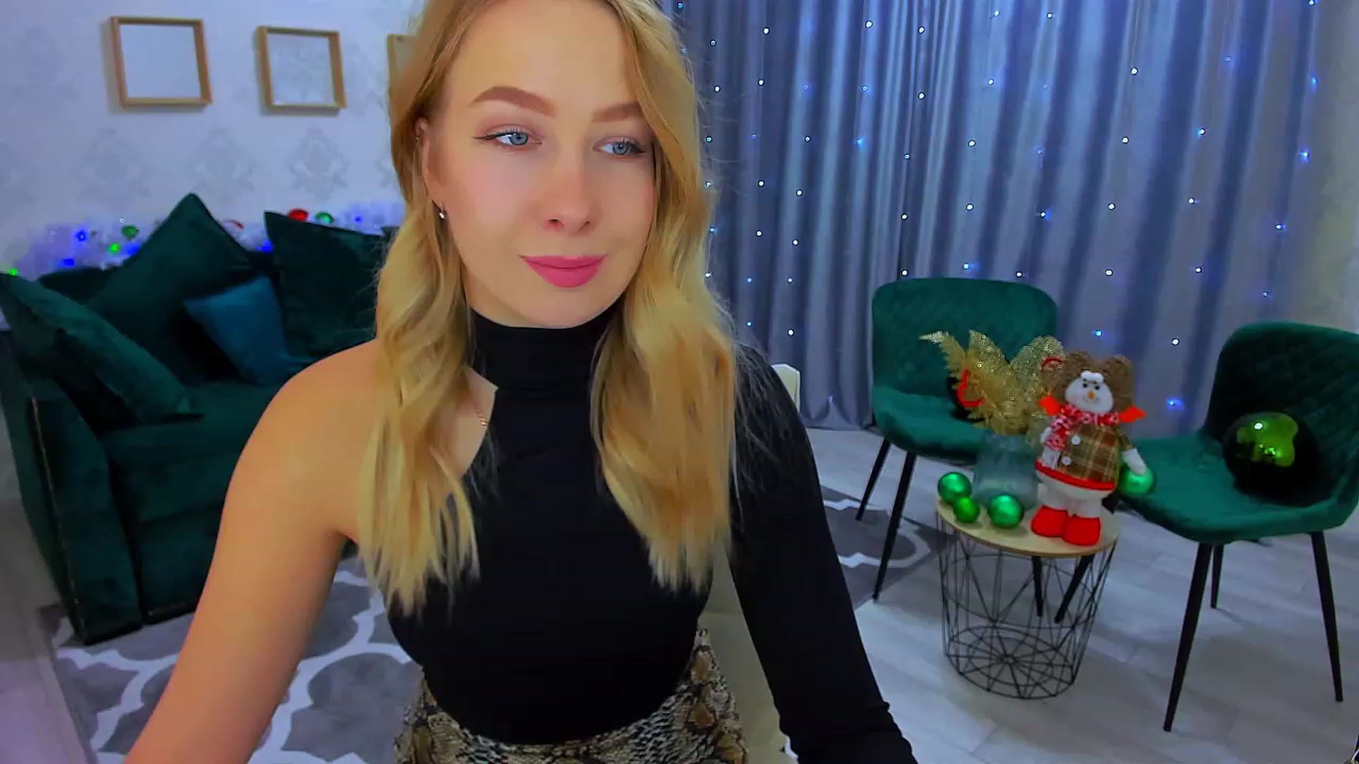 Gallery image thumbnail from ElegantLook's myfreecams stream on, 12/27/2022, 04:06 image 17 of 20
