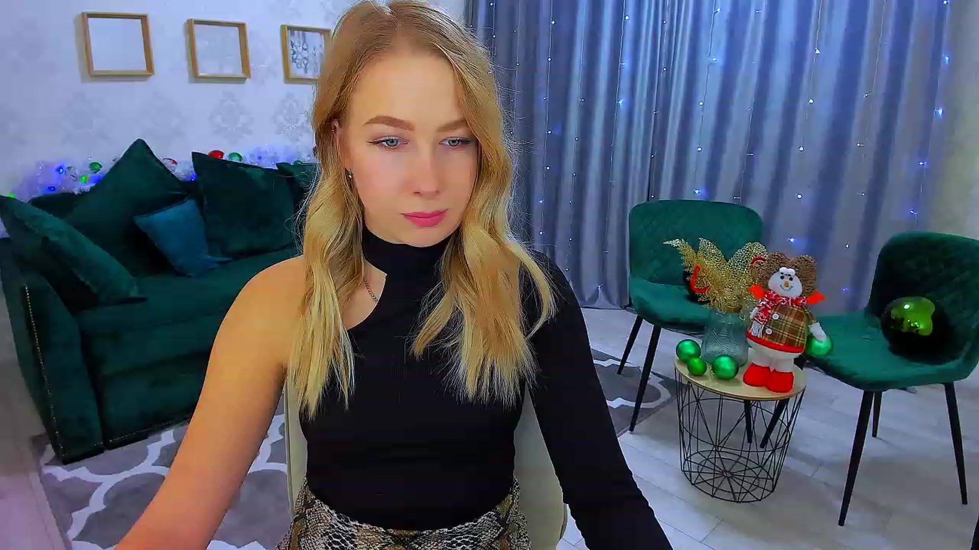 Gallery image thumbnail from ElegantLook's myfreecams stream on, 12/27/2022, 04:06 image 9 of 20