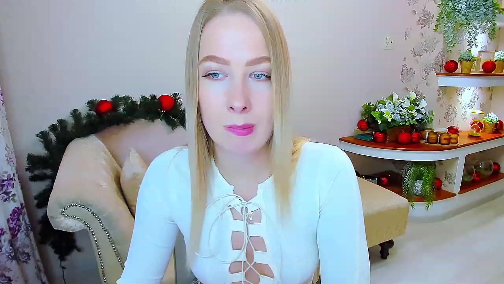 Gallery image thumbnail from ElegantLook's myfreecams stream on, 12/28/2022, 08:10 image 4 of 20