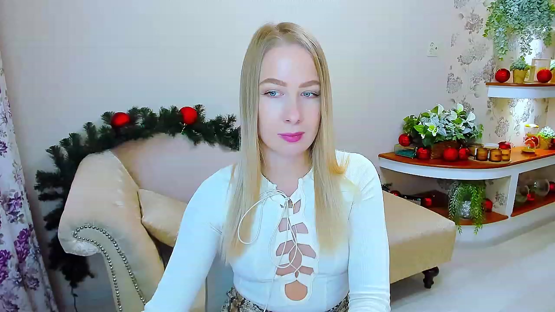 Gallery image thumbnail from ElegantLook's myfreecams stream on, 01/12/2023, 01:21 image 8 of 20