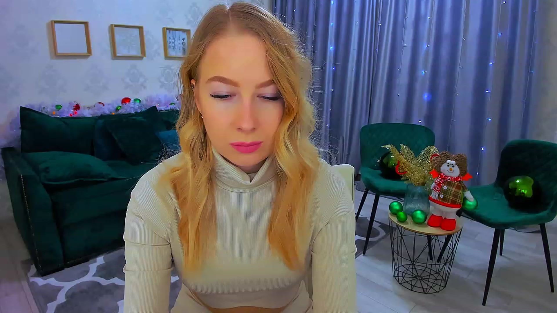 Gallery image thumbnail from ElegantLook's myfreecams stream on, 12/29/2022, 09:15 image 9 of 20