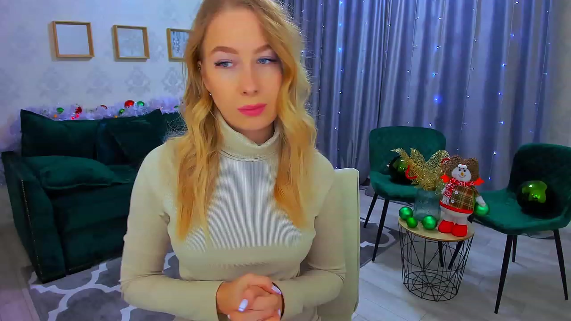 Gallery image thumbnail from ElegantLook's myfreecams stream on, 12/29/2022, 09:15 image 11 of 20