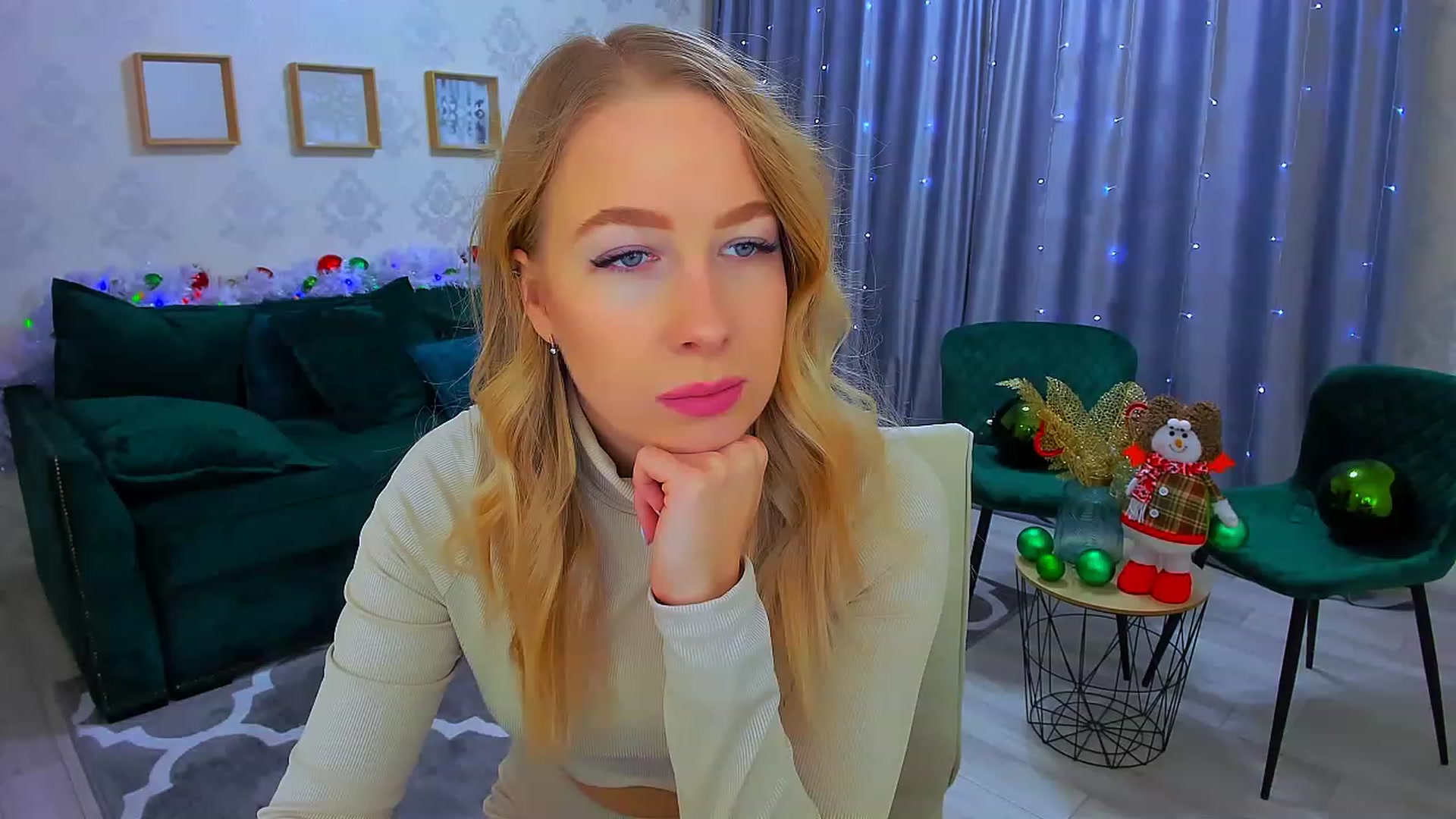 Gallery image thumbnail from ElegantLook's myfreecams stream on, 12/29/2022, 09:15 image 7 of 20