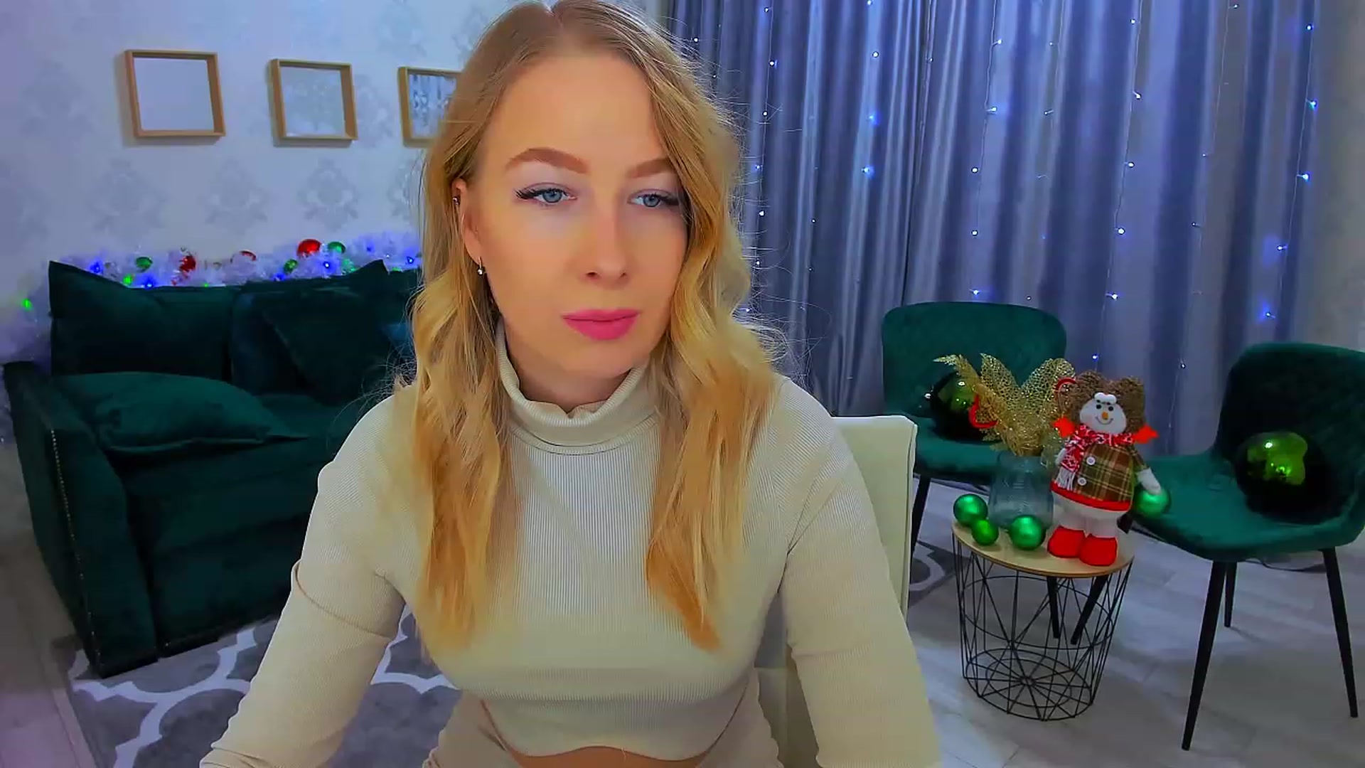 Gallery image thumbnail from ElegantLook's myfreecams stream on, 12/29/2022, 09:15 image 15 of 20