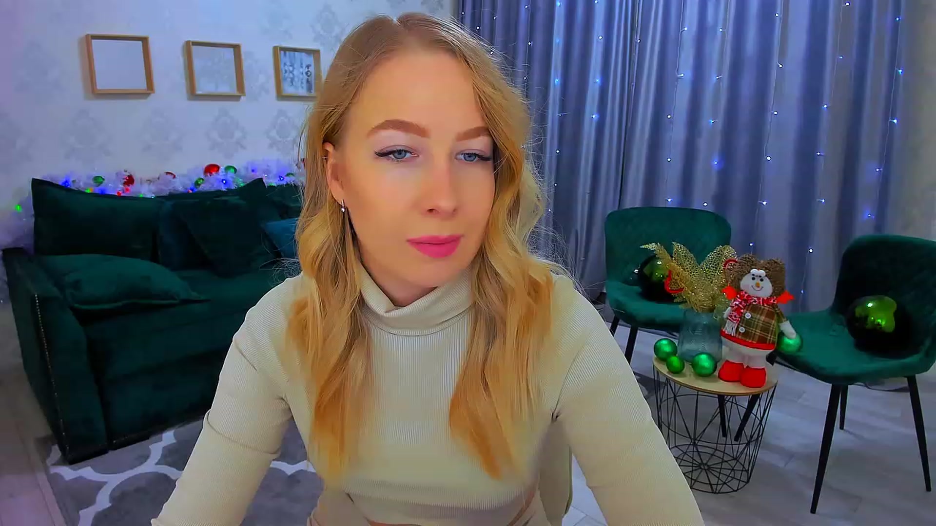 Gallery image thumbnail from ElegantLook's myfreecams stream on, 12/29/2022, 09:15 image 4 of 20