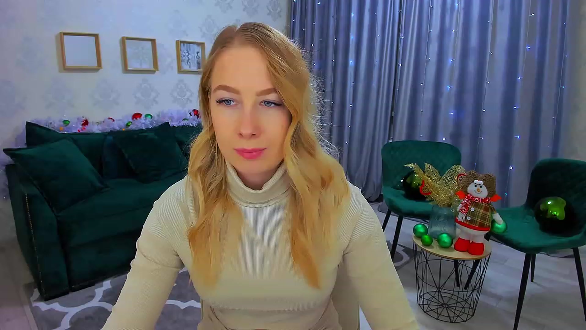 Gallery image thumbnail from ElegantLook's myfreecams stream on, 12/29/2022, 11:17 image 16 of 20