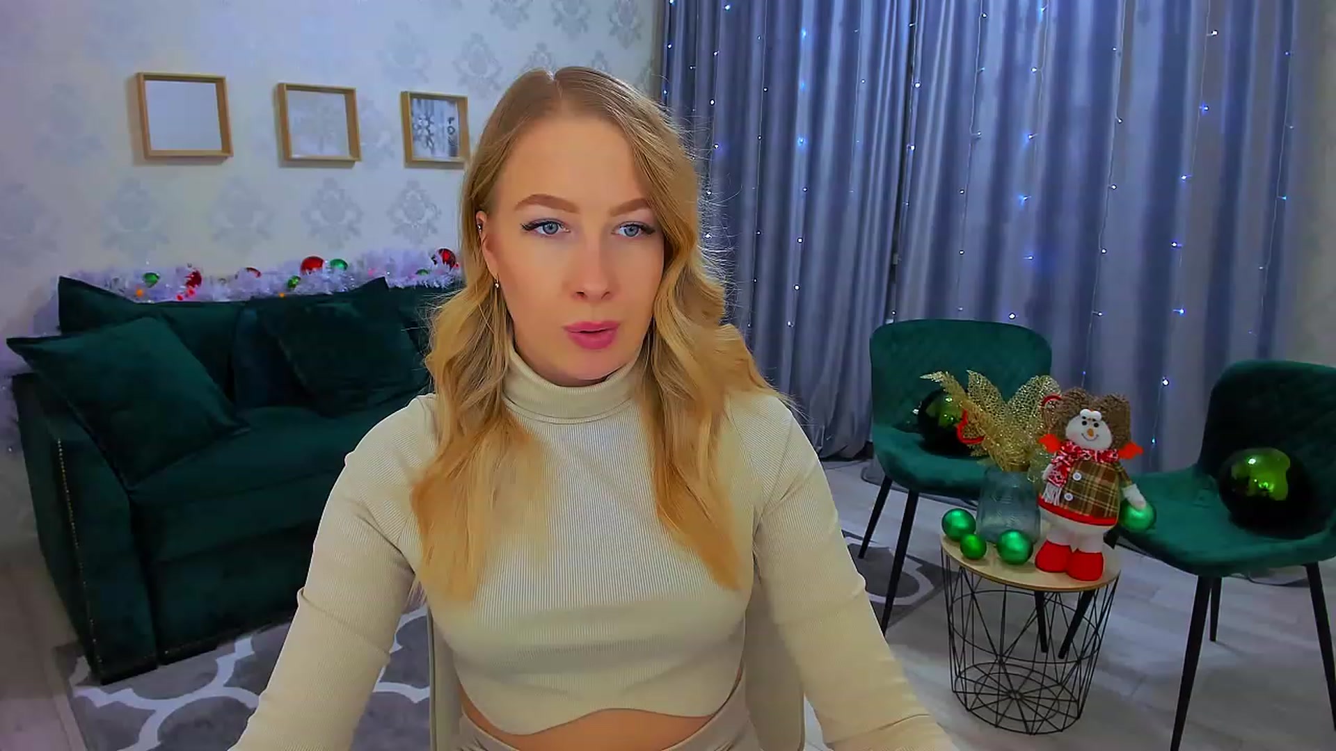 Gallery image thumbnail from ElegantLook's myfreecams stream on, 12/29/2022, 11:17 image 3 of 20