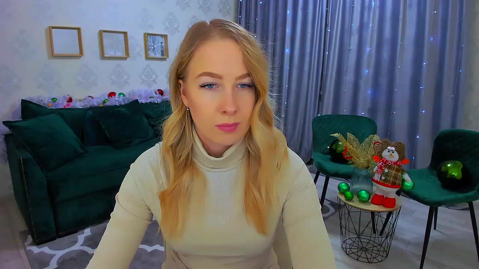 Gallery image thumbnail from ElegantLook's myfreecams stream on, 12/29/2022, 11:17 image 17 of 20