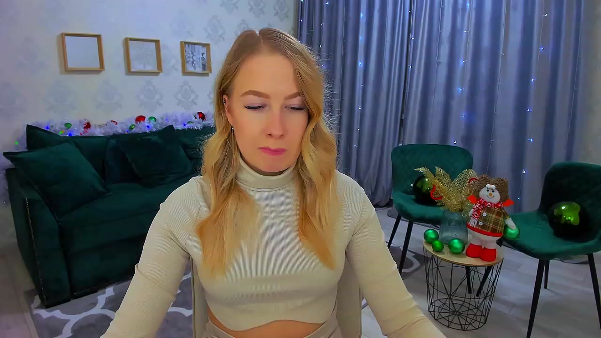 Gallery image thumbnail from ElegantLook's myfreecams stream on, 12/29/2022, 11:17 image 1 of 20