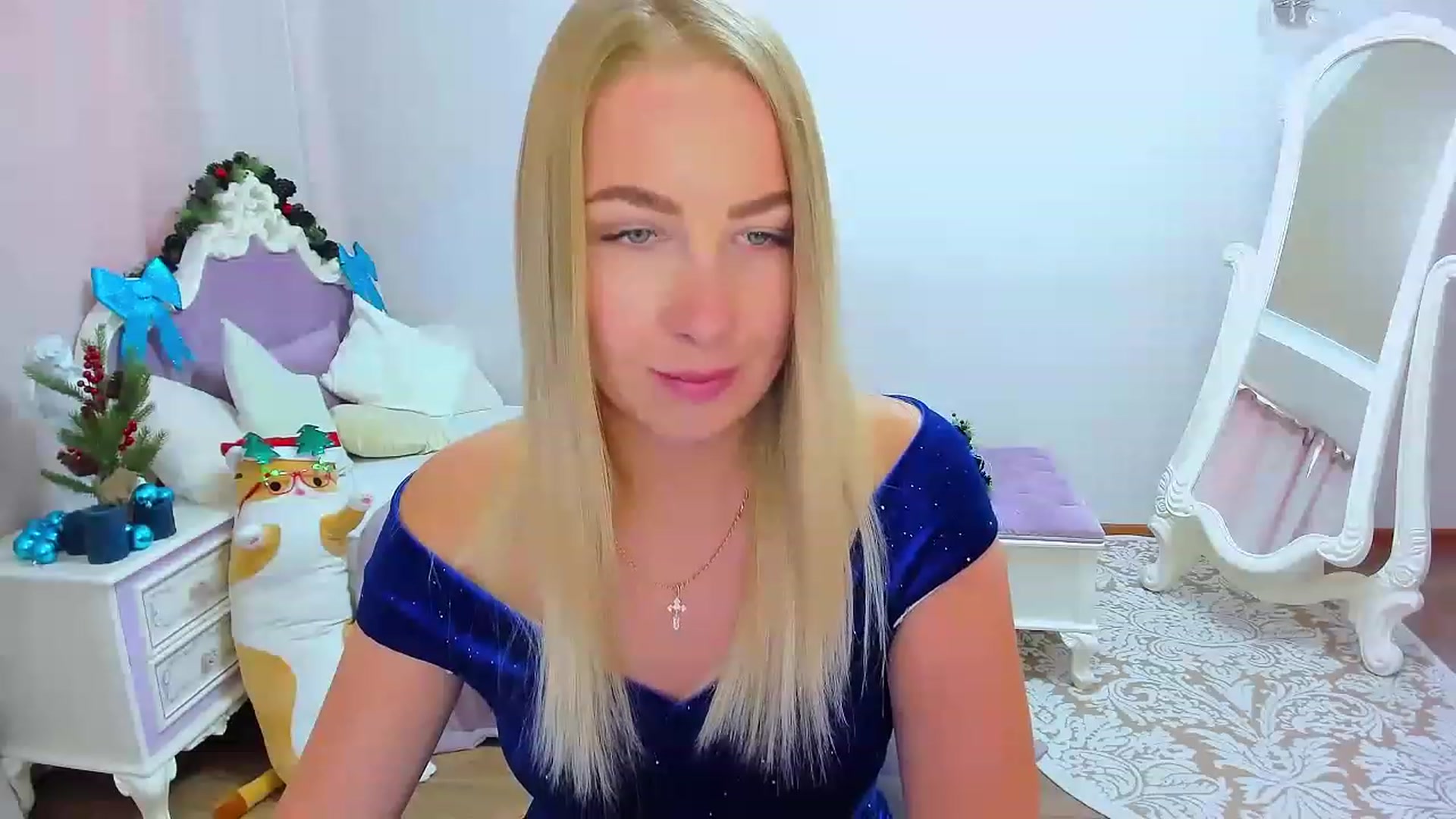 Gallery image thumbnail from ElegantLook's myfreecams stream on, 01/16/2023, 08:19 image 7 of 20
