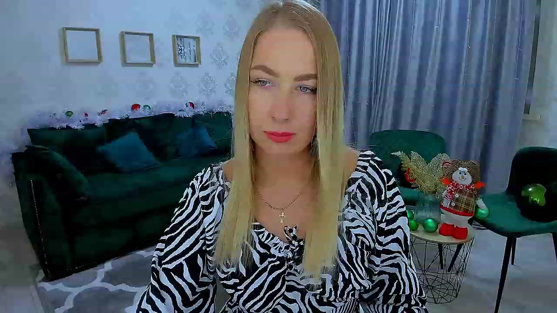 Gallery image thumbnail from ElegantLook's myfreecams stream on, 01/18/2023, 06:02 image 20 of 20
