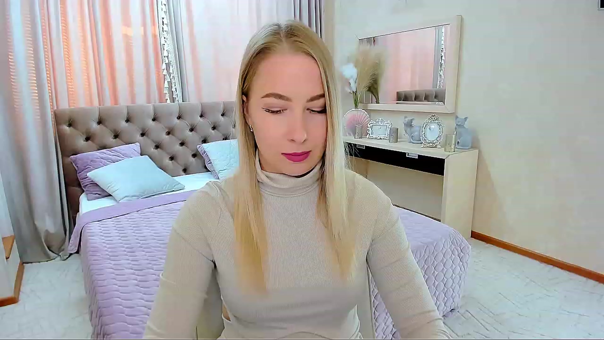 Gallery image thumbnail from ElegantLook's myfreecams stream on, 01/20/2023, 07:03 image 11 of 20