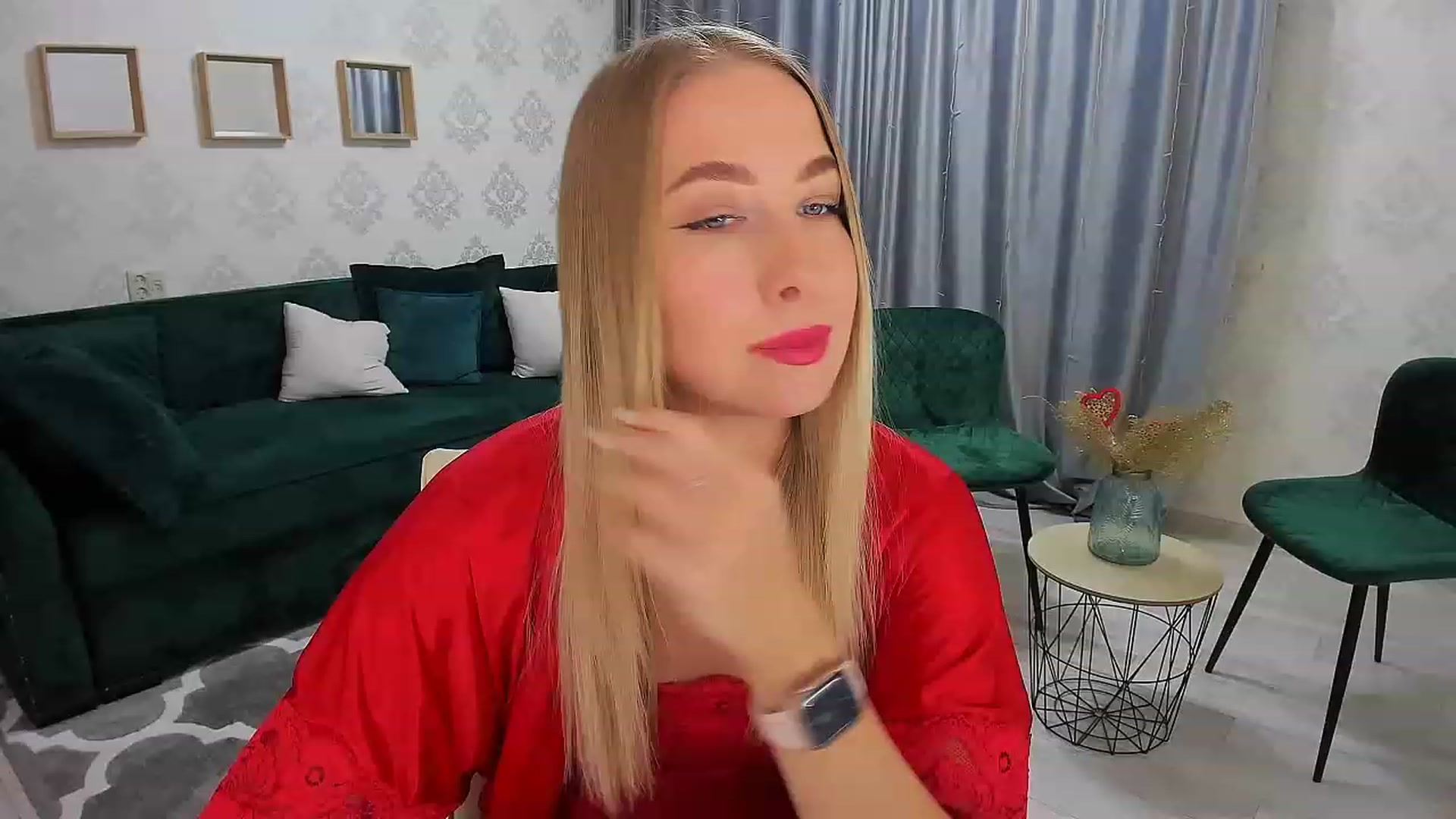 Gallery image thumbnail from ElegantLook's myfreecams stream on, 01/23/2023, 05:16 image 10 of 20