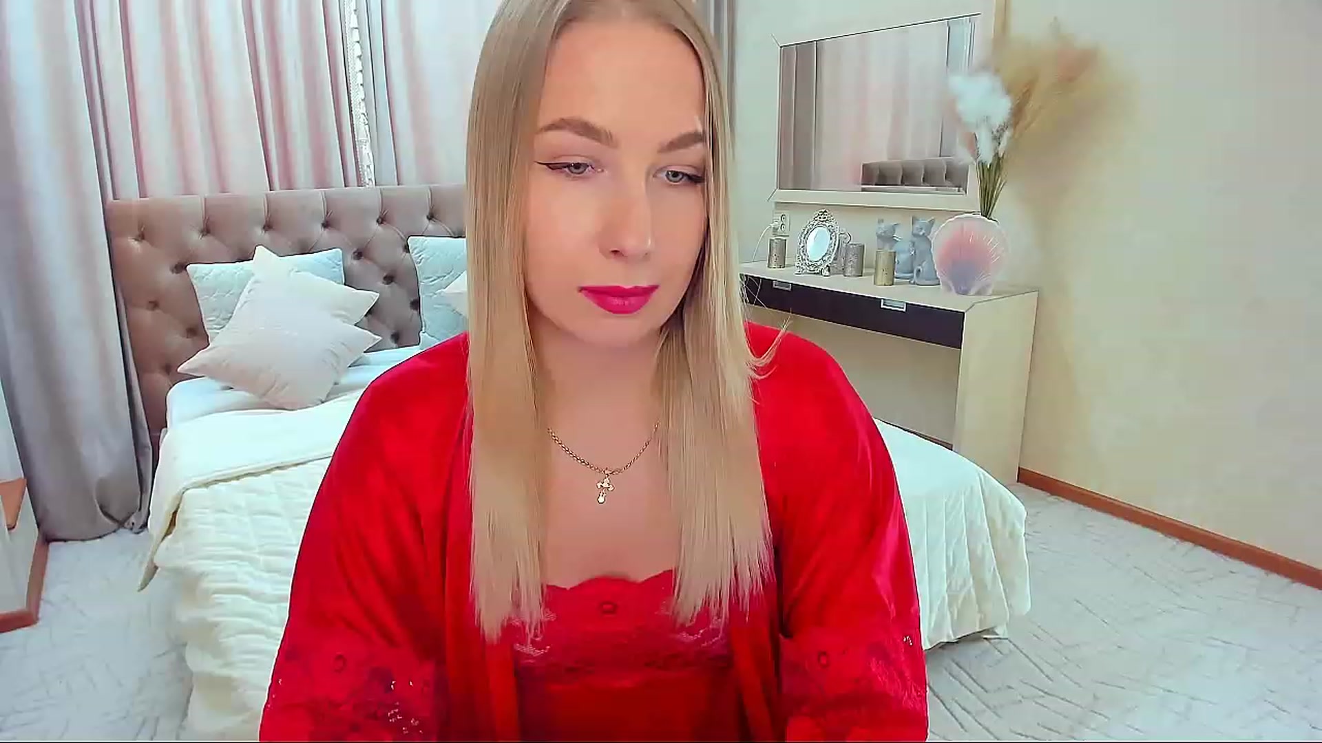 Gallery image thumbnail from ElegantLook's myfreecams stream on, 01/23/2023, 08:24 image 15 of 20