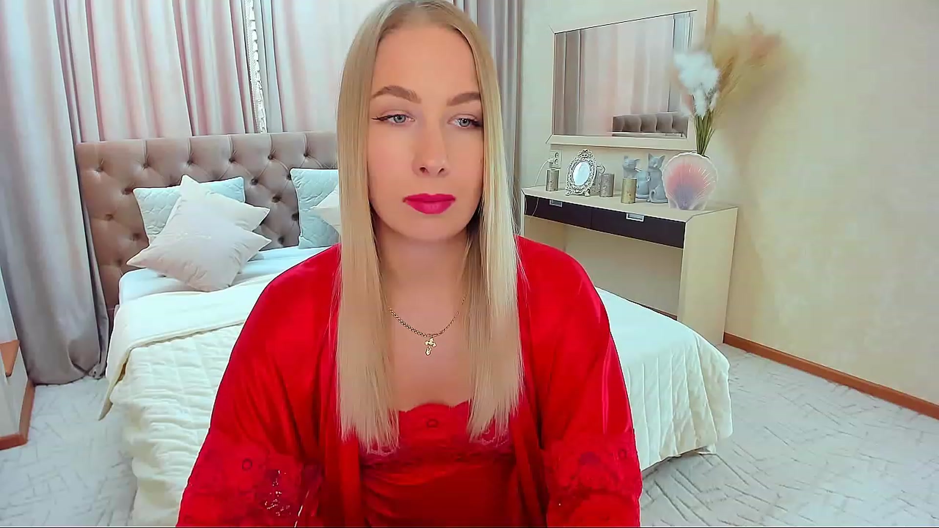 Gallery image thumbnail from ElegantLook's myfreecams stream on, 01/23/2023, 08:24 image 18 of 20