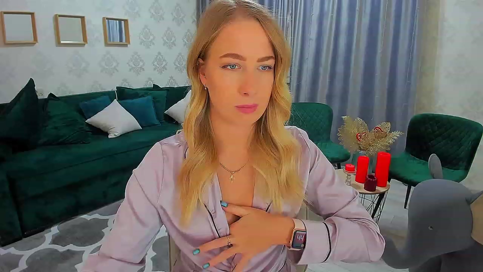 Gallery image thumbnail from ElegantLook's myfreecams stream on, 01/31/2023, 07:07 image 9 of 20