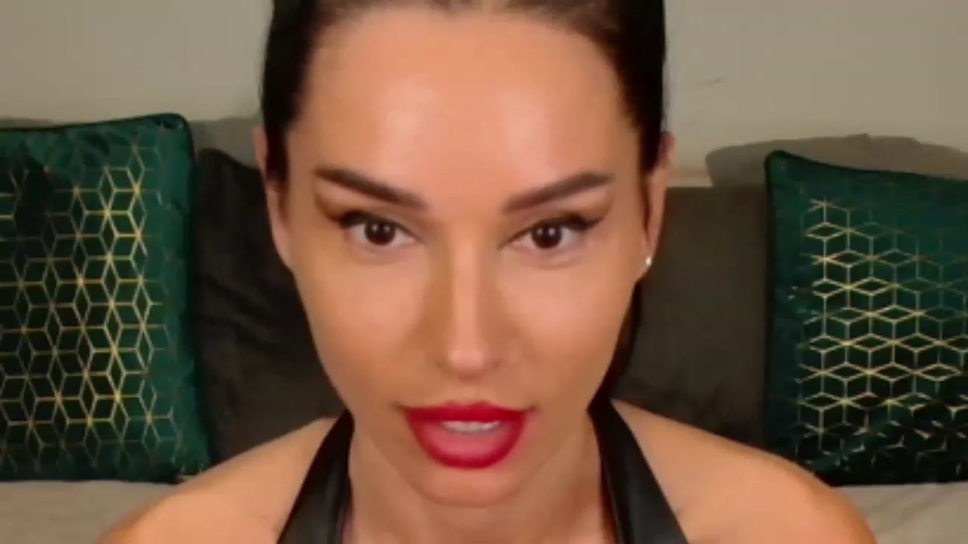 Gallery image thumbnail from ElegantMilena's myfreecams stream on, 02/26/2023, 19:39 image 12 of 20