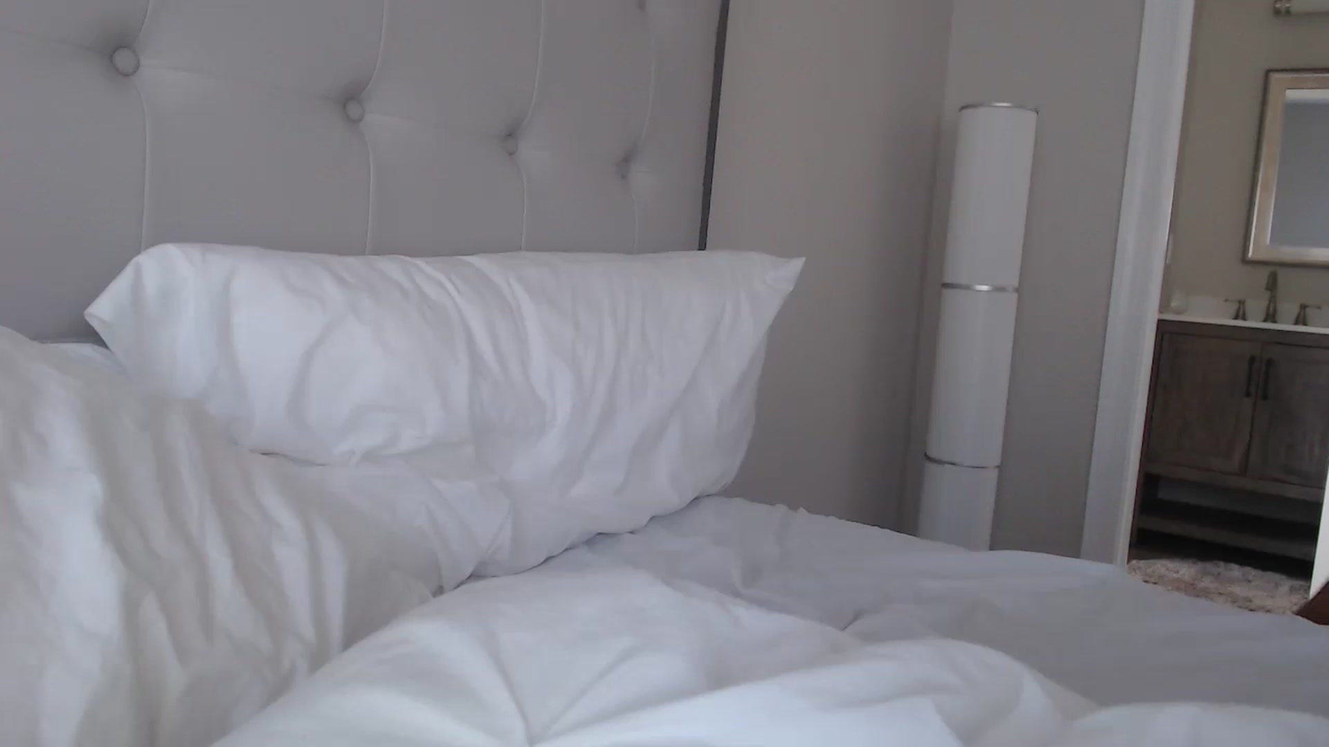 Gallery image thumbnail from Elena45's myfreecams stream on, 07/11/2024, 14:35 image 15 of 20