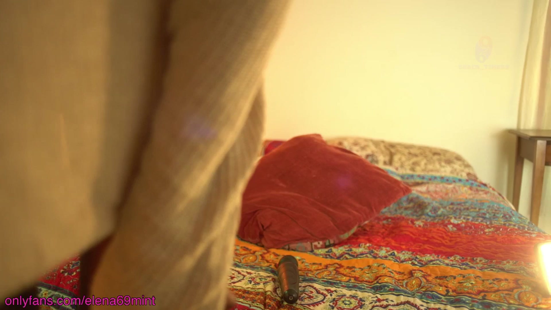 Gallery image thumbnail from ElenaMint's myfreecams stream on, 06/30/2025, 20:28 image 15 of 20