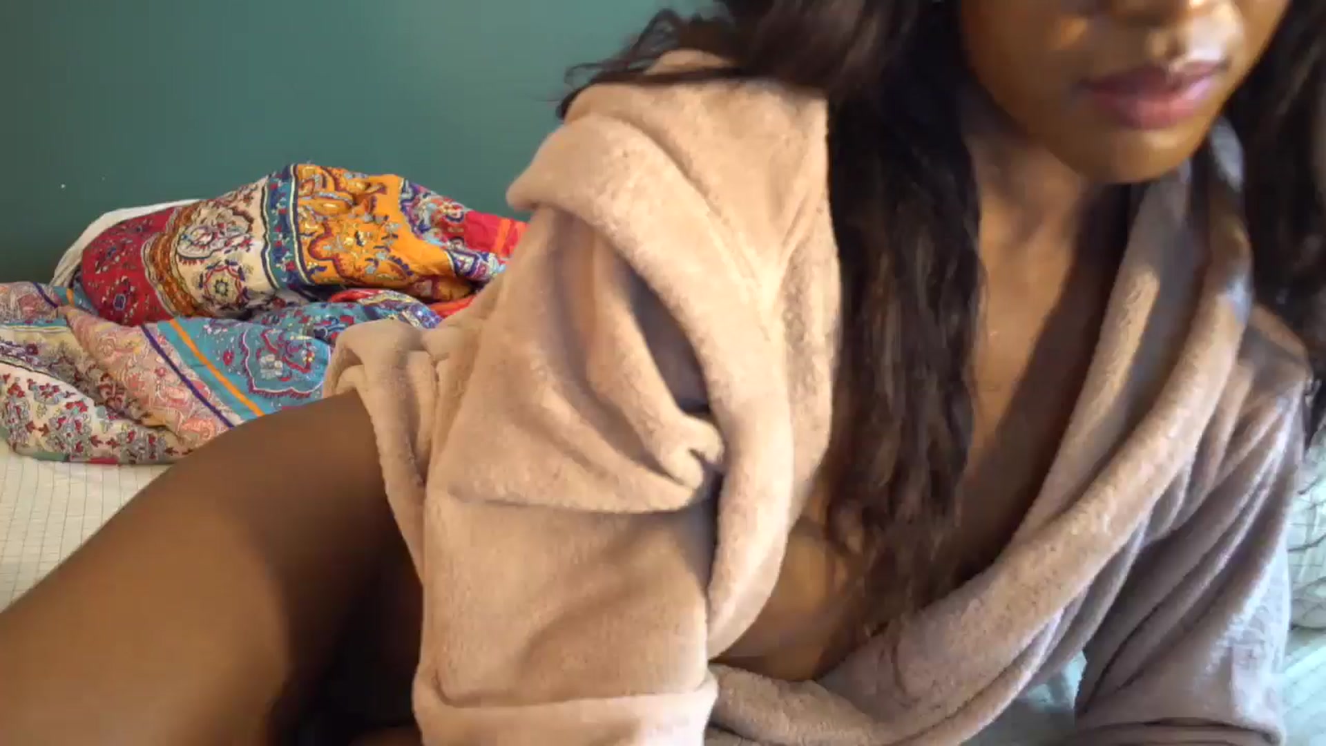 Gallery image thumbnail from ElenaMint's myfreecams stream on, 08/26/2025, 16:50 image 5 of 20