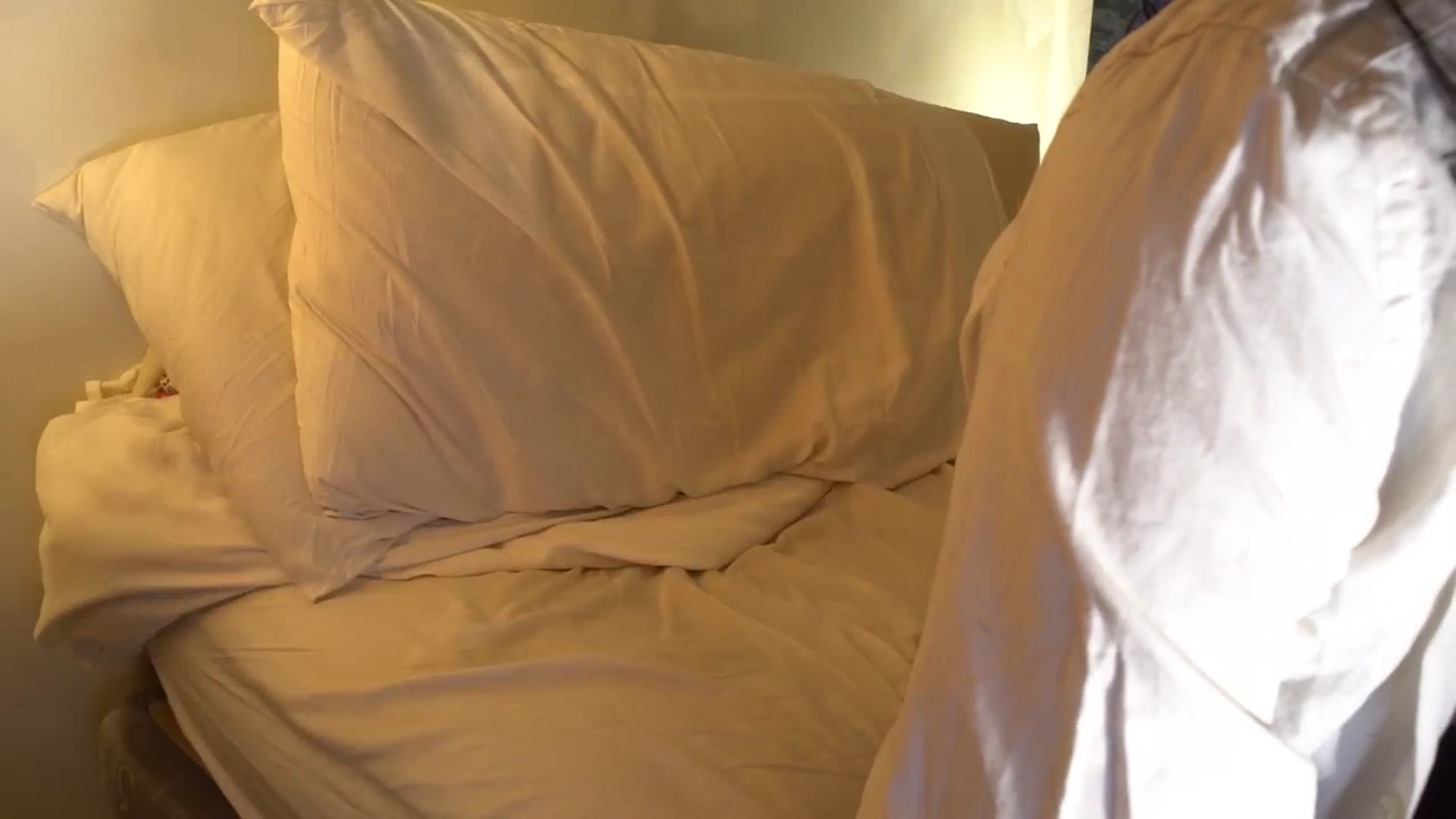 Gallery image thumbnail from ElenaMint's myfreecams stream on, 10/12/2025, 23:13 image 5 of 20