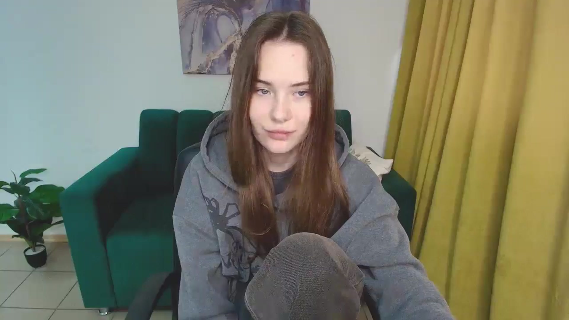 Gallery image thumbnail from ElenaOconar's myfreecams stream on, 05/12/2025, 09:00 image 19 of 20