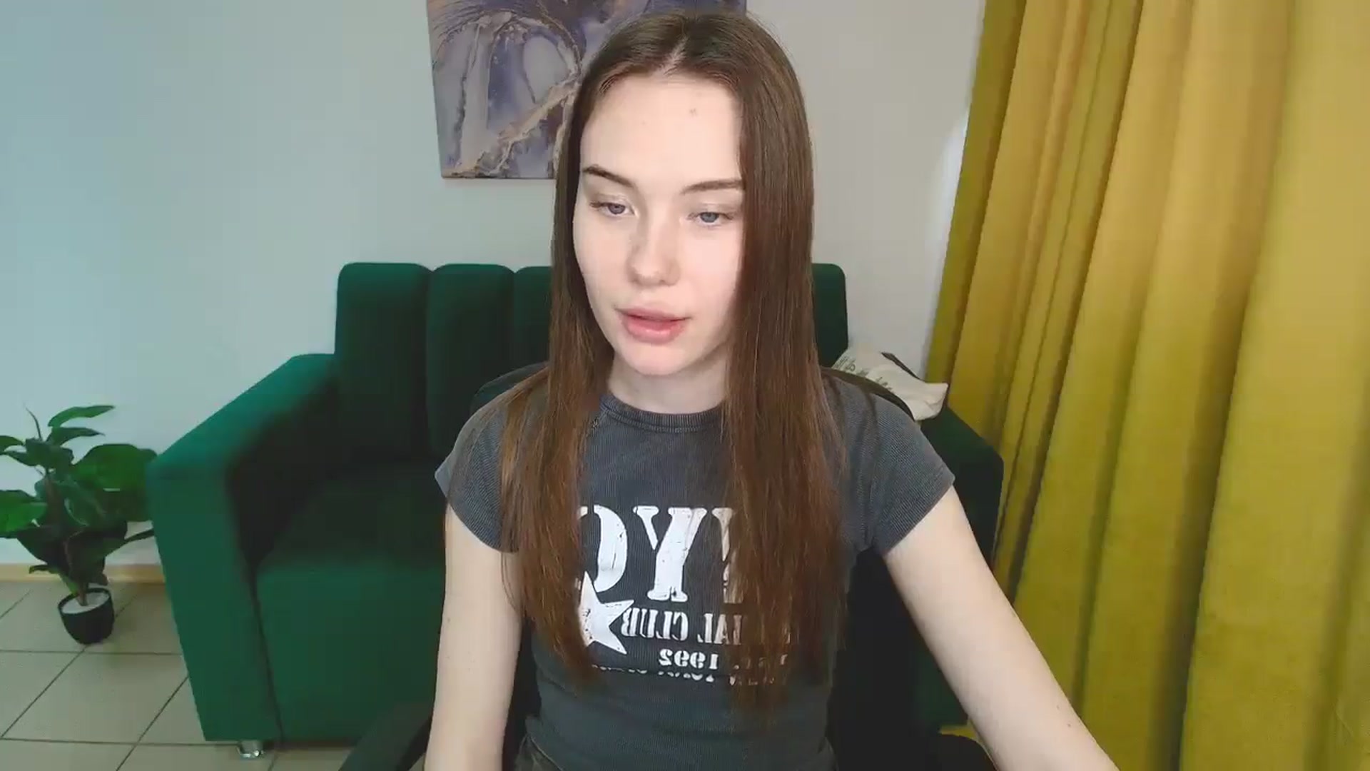 Gallery image thumbnail from ElenaOconar's myfreecams stream on, 05/12/2025, 09:00 image 4 of 20