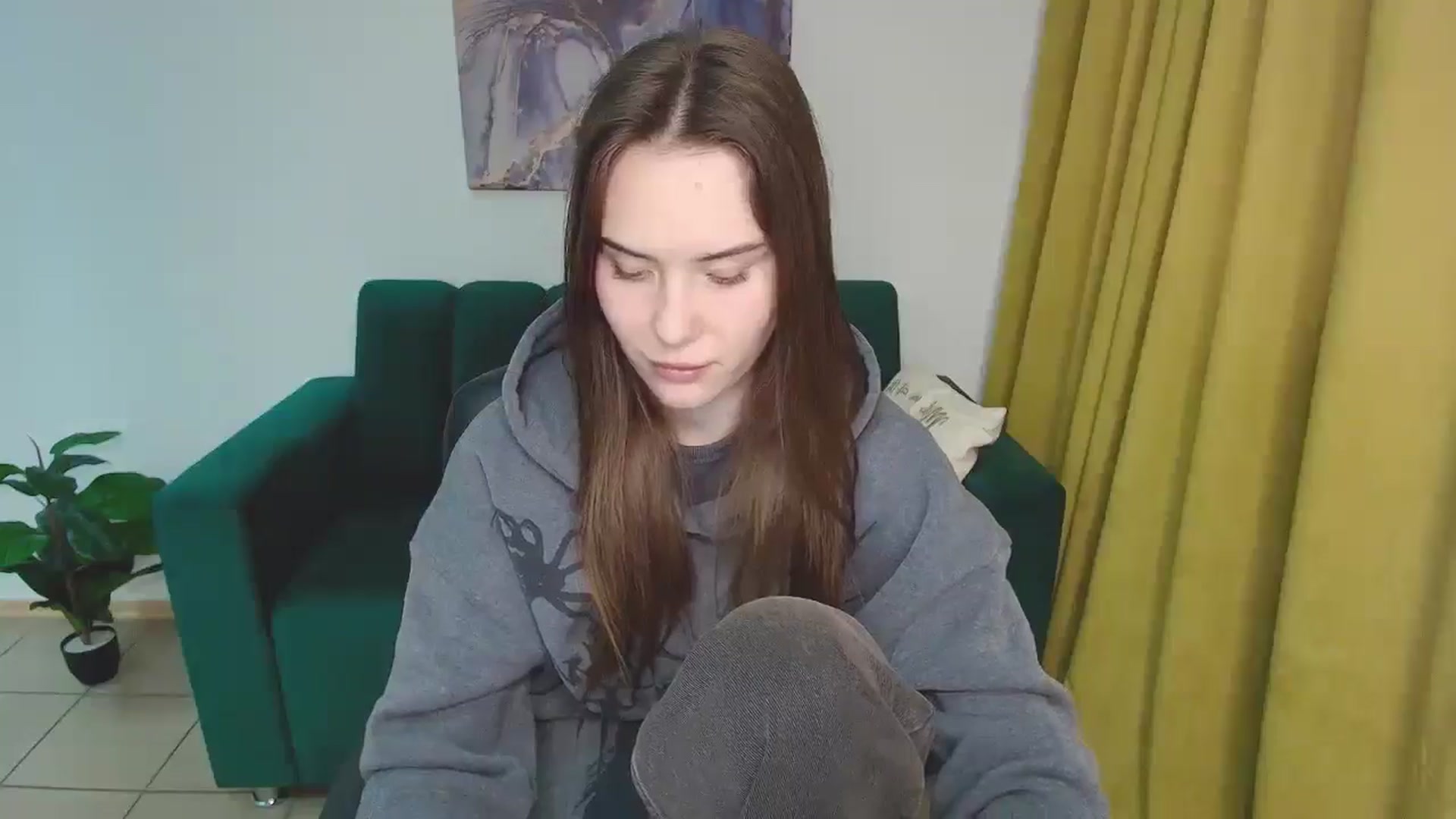 Gallery image thumbnail from ElenaOconar's myfreecams stream on, 05/12/2025, 09:00 image 20 of 20