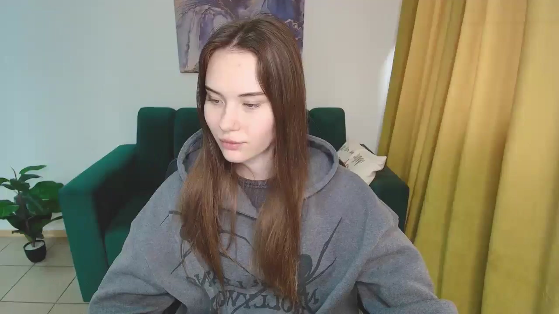 Gallery image thumbnail from ElenaOconar's myfreecams stream on, 05/12/2025, 09:00 image 17 of 20