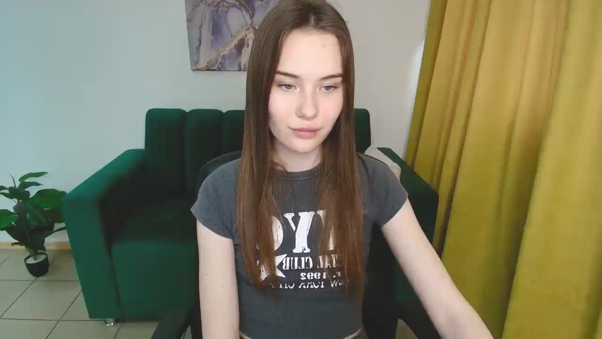 Gallery image thumbnail from ElenaOconar's myfreecams stream on, 05/12/2025, 10:28 image 15 of 20