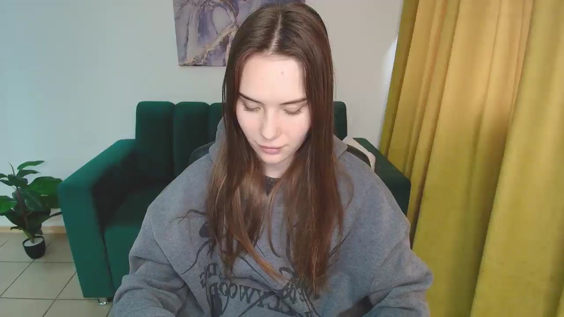 Gallery image thumbnail from ElenaOconar's myfreecams stream on, 05/12/2025, 10:28 image 3 of 20