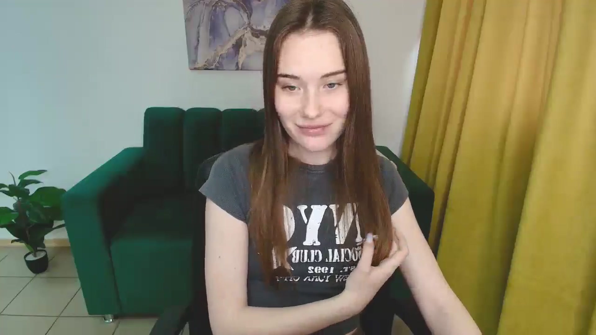 Gallery image thumbnail from ElenaOconar's myfreecams stream on, 05/12/2025, 10:28 image 12 of 20