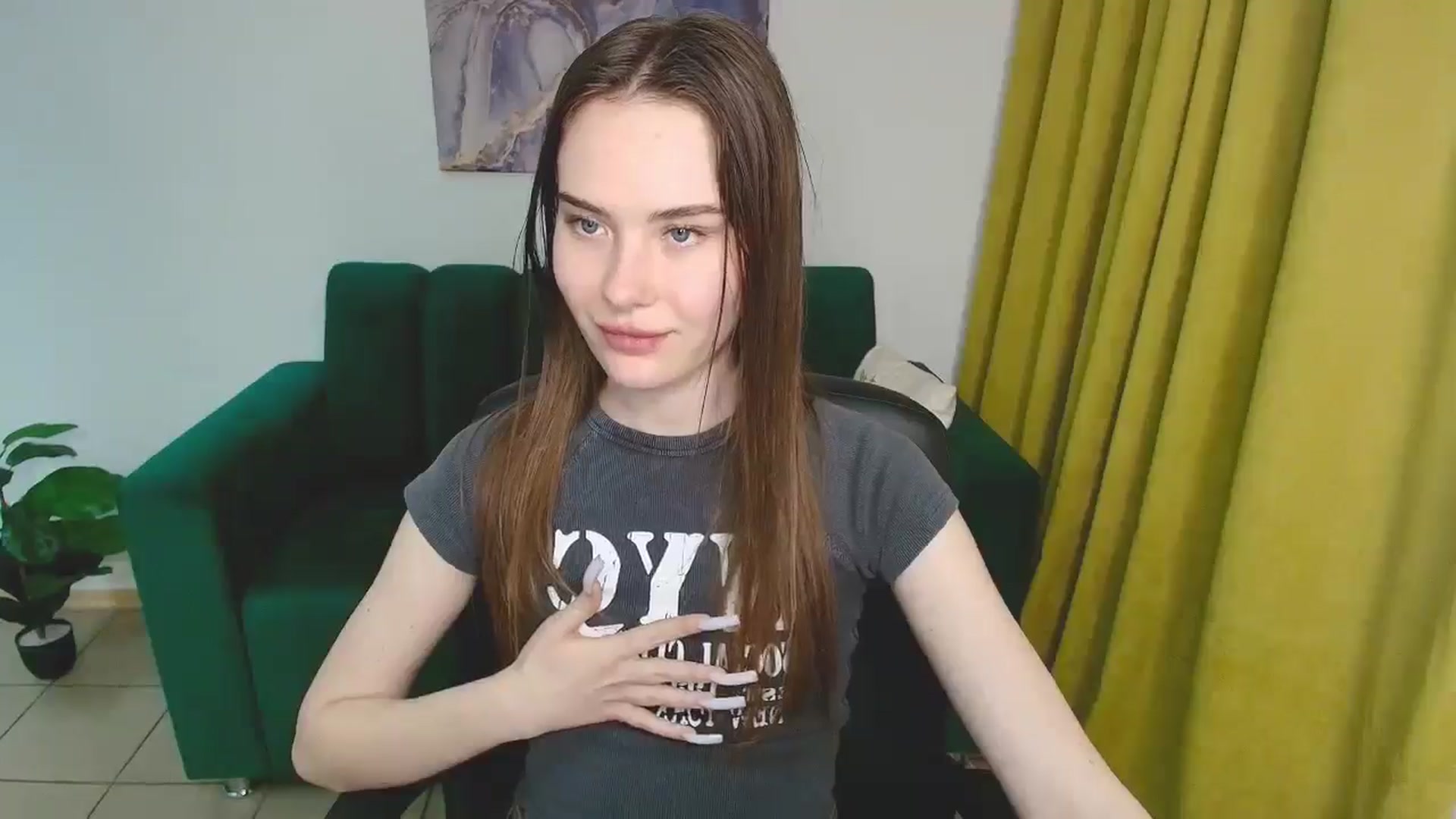 Gallery image thumbnail from ElenaOconar's myfreecams stream on, 05/13/2025, 17:59 image 8 of 20