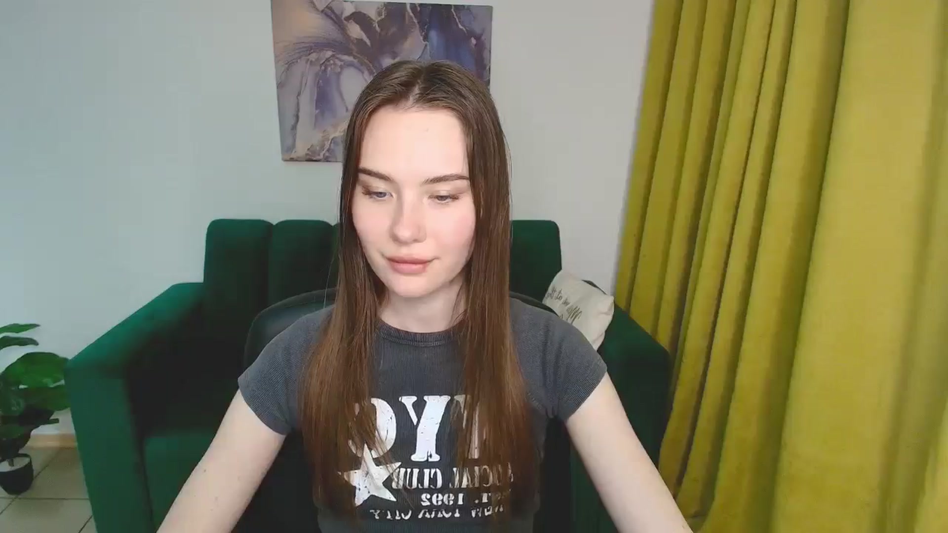 Gallery image thumbnail from ElenaOconar's myfreecams stream on, 05/13/2025, 17:59 image 17 of 20