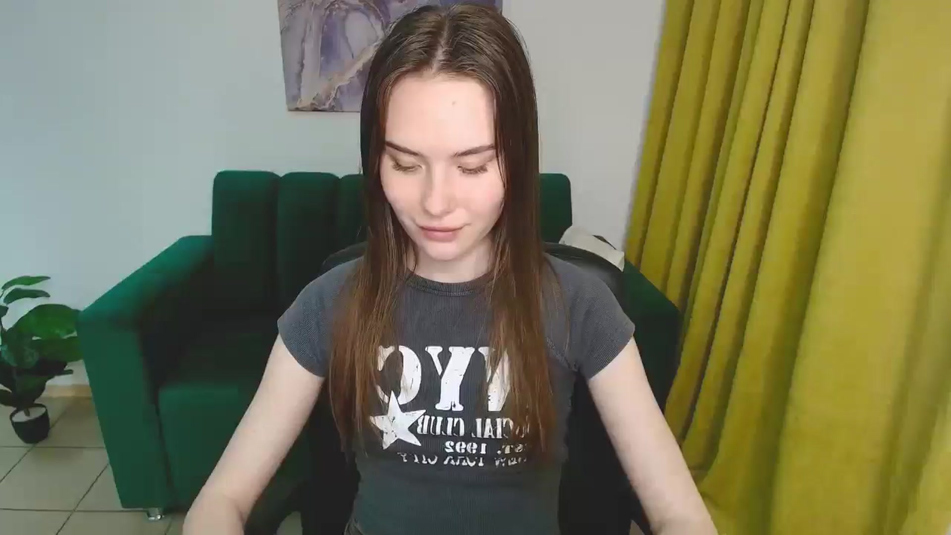 Gallery image thumbnail from ElenaOconar's myfreecams stream on, 05/13/2025, 17:59 image 1 of 20