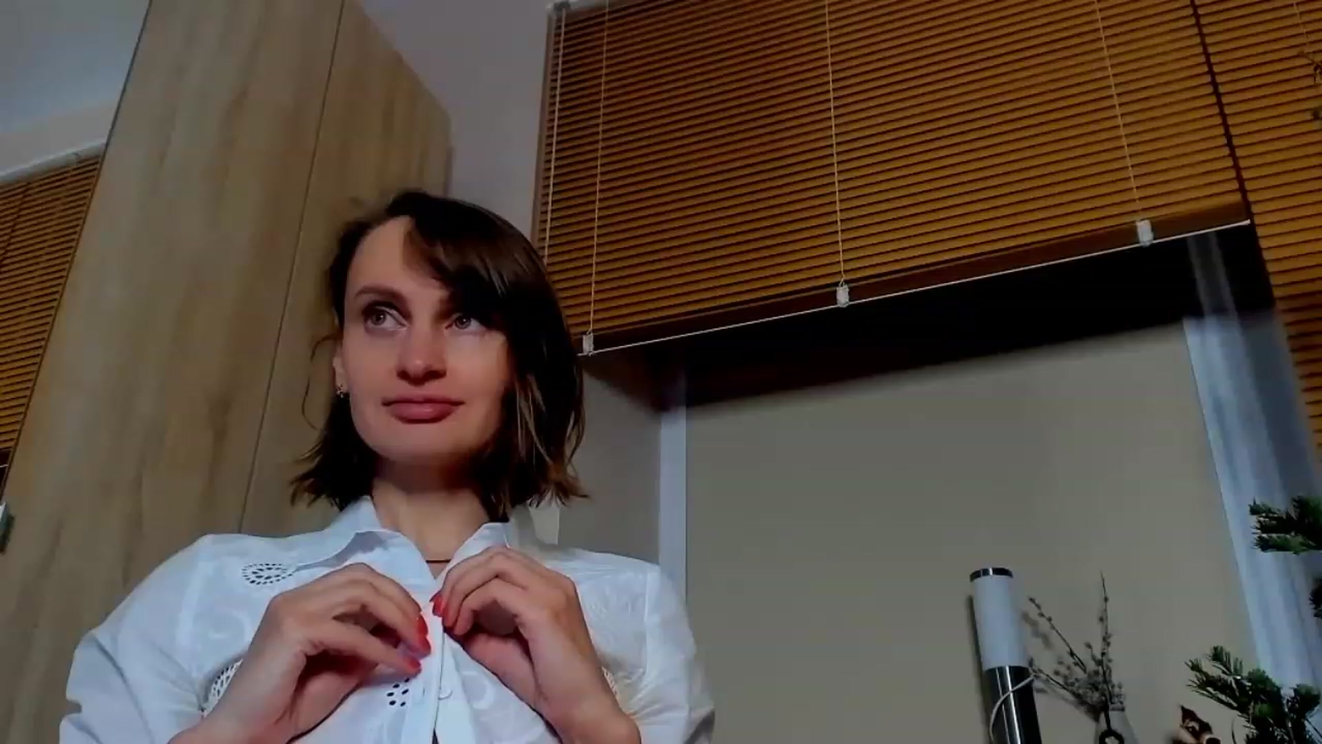 Gallery image thumbnail from Elenapre's myfreecams stream on, 01/02/2023, 10:58 image 4 of 20
