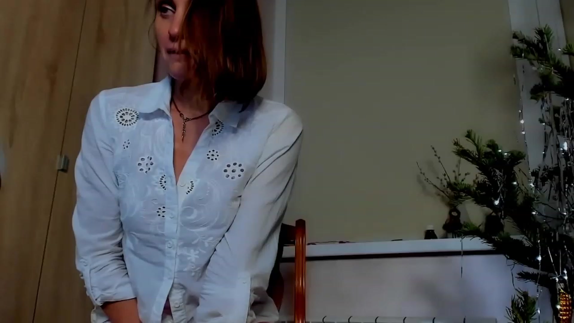 Gallery image thumbnail from Elenapre's myfreecams stream on, 01/16/2023, 11:20 image 12 of 20