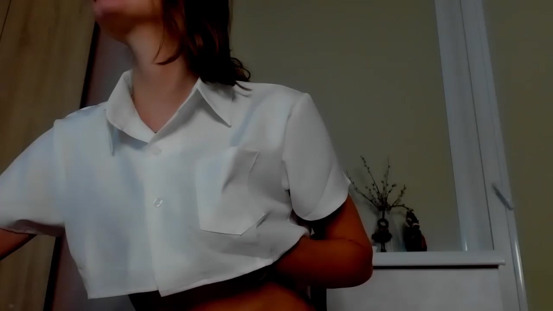 Gallery image thumbnail from Elenapre's myfreecams stream on, 02/20/2023, 08:15 image 13 of 20