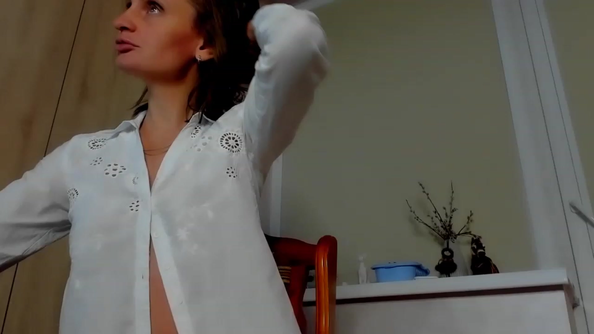 Gallery image thumbnail from Elenapre's myfreecams stream on, 02/27/2023, 07:52 image 1 of 20