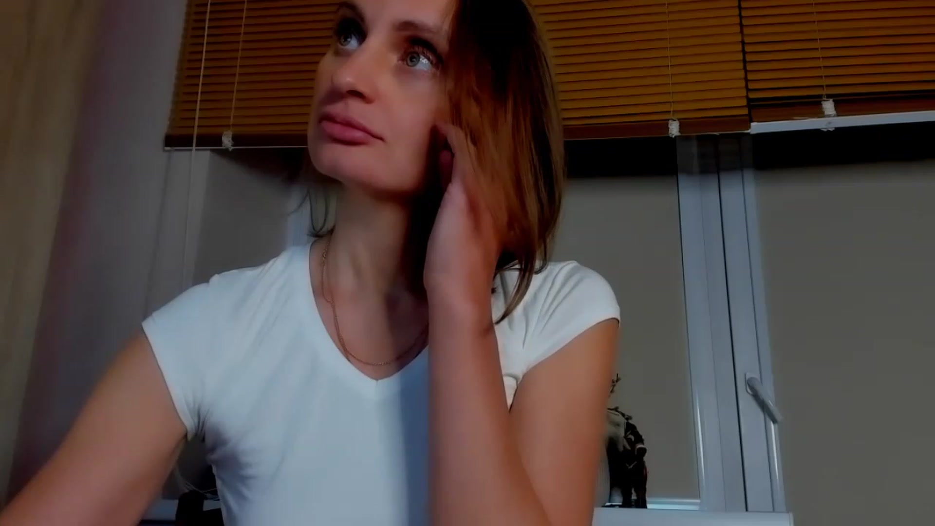 Gallery image thumbnail from Elenapre's myfreecams stream on, 03/04/2023, 09:47 image 8 of 20