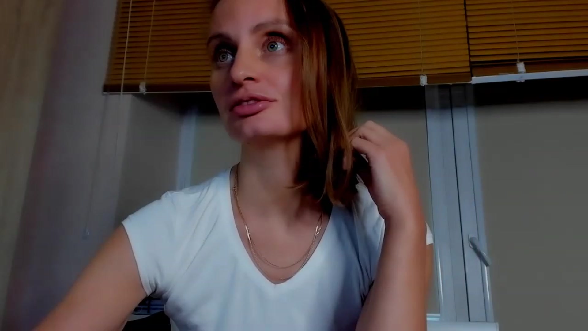 Gallery image thumbnail from Elenapre's myfreecams stream on, 03/04/2023, 09:47 image 9 of 20